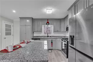 770 Hollingsworth Rd, Randleman, NC 27317 - Photo 6