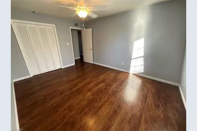 3830 Country Club Road #L, Winston-Salem, NC 27104 - Photo 8