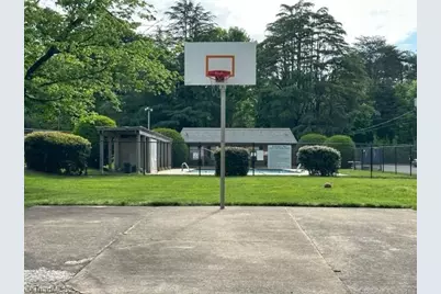 3830 Country Club Road #L, Winston-Salem, NC 27104 - Photo 14