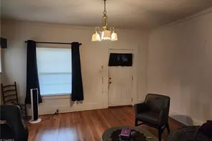 413 Cable St, High Point, NC 27260 - Photo 8