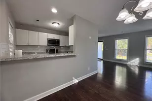 204 Bingham St, Greensboro, NC 27401 - Photo 6