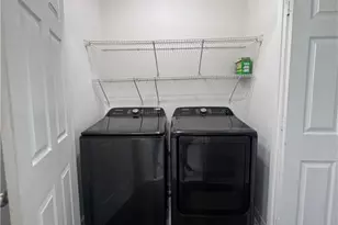 204 Bingham St, Greensboro, NC 27401 - Photo 16