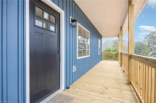 203 Reich St, Lexington, NC 27292 - Photo 2