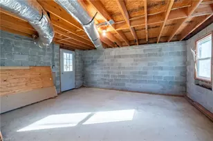 1707 Brookwood Dr, Winston-Salem, NC 27106 - Photo 38