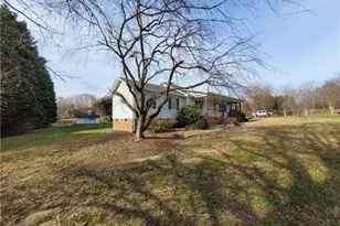 1351 McKinney Rd, Mount Airy, NC 27030 - Photo 4