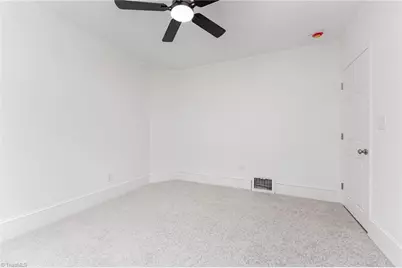 8 School Street, Thomasville, NC 27360 - Photo 16