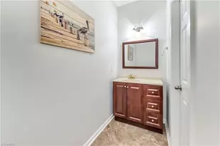 133 Kilbourne Dr, Advance, NC 27006 - Photo 34