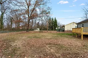 708 Ferndale Dr, Thomasville, NC 27360 - Photo 30