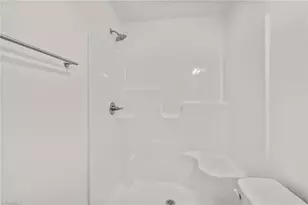 708 Ferndale Dr, Thomasville, NC 27360 - Photo 18