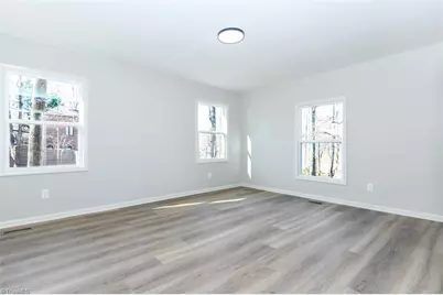 7449 Old Farm Road, Thomasville, NC 27360 - Photo 14