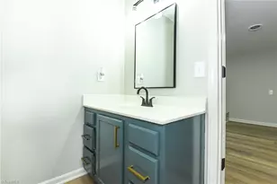 7449 Old Farm Rd, Thomasville, NC 27360 - Photo 36