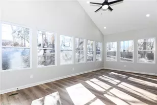 7449 Old Farm Rd, Thomasville, NC 27360 - Photo 22