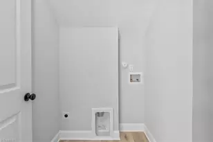 510 Greenwood Dr, High Point, NC 27262 - Photo 8