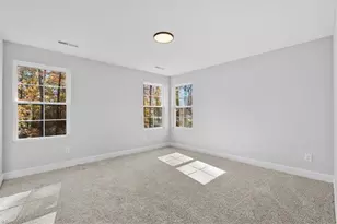 510 Greenwood Dr, High Point, NC 27262 - Photo 14