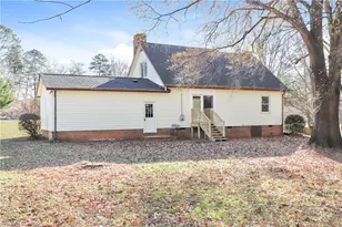 1089 Valley Dr, Graham, NC 27253 - Photo 28