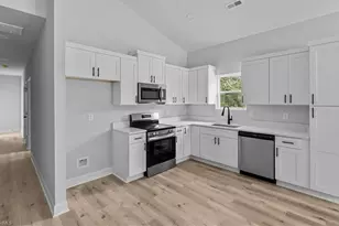 1175 Flora Ave, Burlington, NC 27217 - Photo 10