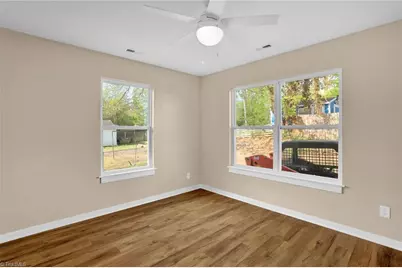 609 N Marshall Street, Graham, NC 27253 - Photo 14