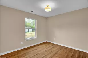 609 N Marshall St, Graham, NC 27253 - Photo 20