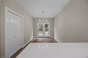 609 N Marshall St, Graham, NC 27253 - Photo 16