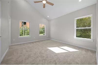 207 E Parker Street, Graham, NC 27253 - Photo 30
