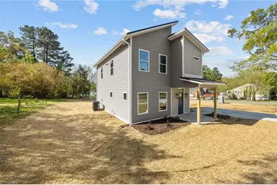 207 E Parker Street, Graham, NC 27253 - Photo 4