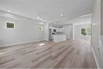 207 E Parker Street, Graham, NC 27253 - Photo 10