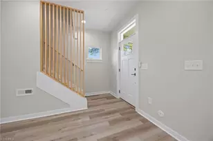 207 E Parker St, Graham, NC 27253 - Photo 14