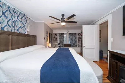 18 Pershing Street, Thomasville, NC 27360 - Photo 34