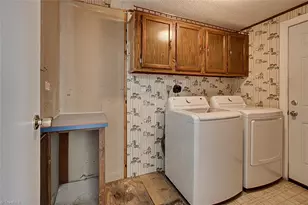 4323 Little Beane Store Rd, Ramseur, NC 27316 - Photo 10