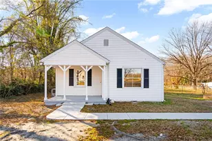 1020 Lakeside Ave, Burlington, NC 27217 - Photo 1