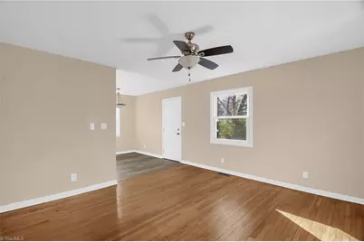 1884 Deborah Lane, Winston-Salem, NC 27103 - Photo 4