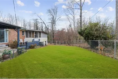 7300 Prentiss Road, Greensboro, NC 27409 - Photo 32