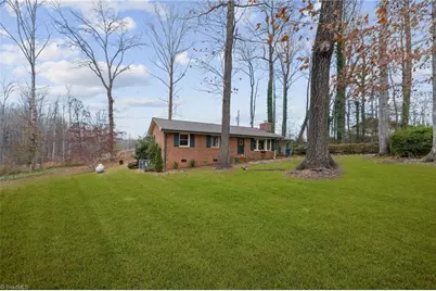 7300 Prentiss Road, Greensboro, NC 27409 - Photo 2