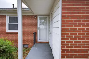 2019 Phillips Ave, Greensboro, NC 27405 - Photo 28