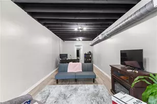 501 E Main St, Yadkinville, NC 27055 - Photo 28