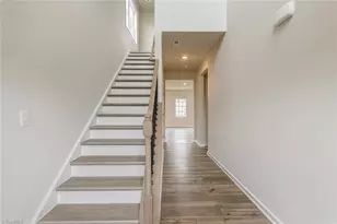 5514 Hydrangea St, Winston-Salem, NC 27104 - Photo 2