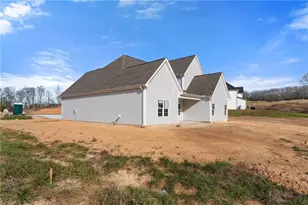 311 Enclave Dr, Clemmons, NC 27012 - Photo 36