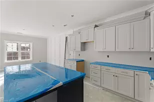 311 Enclave Dr, Clemmons, NC 27012 - Photo 8