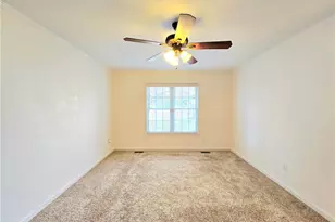 114 Cale Dr, Burlington, NC 27215 - Photo 20