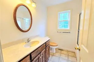 114 Cale Dr, Burlington, NC 27215 - Photo 32