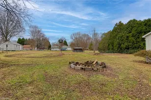 1025 Wilburn Ln, King, NC 27021 - Photo 28