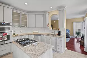 6314 High View Rd, Greensboro, NC 27410 - Photo 10