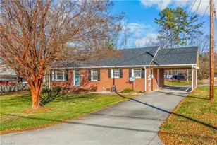 131 Hilda Dr, Mount Airy, NC 27030 - Photo 2