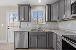 38 Bragg Ln, Hurdle Mills, NC 27541 - Photo 16