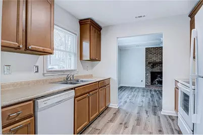 5105 Amberhill Drive, Greensboro, NC 27455 - Photo 12