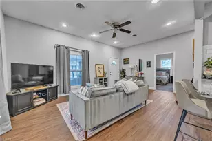 605 Main Gq St, Salisbury, NC 28146 - Photo 8