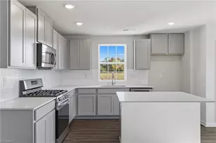 168 Plumtree Ct, King, NC 27021 - Photo 4