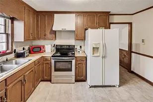 1211 Canterbury Trail, Asheboro, NC 27205 - Photo 12