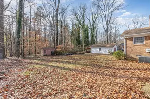 1415 Brookwood Dr, Reidsville, NC 27320 - Photo 16