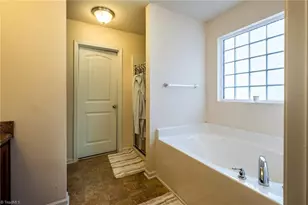 2459 Hartfield Cir, Winston-Salem, NC 27103 - Photo 14